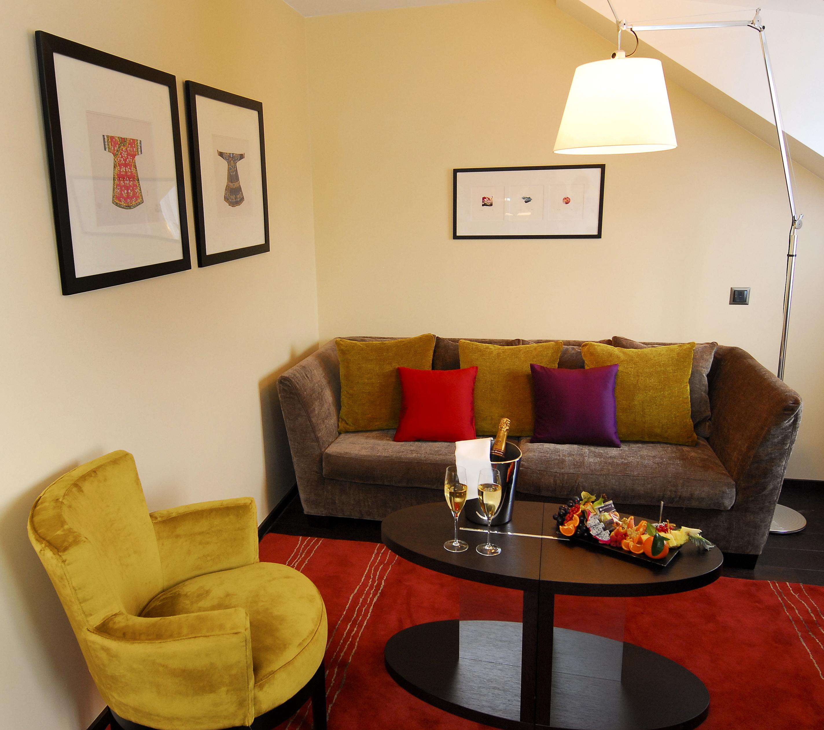 Eastwest Hotel By Malone Geneva Room photo