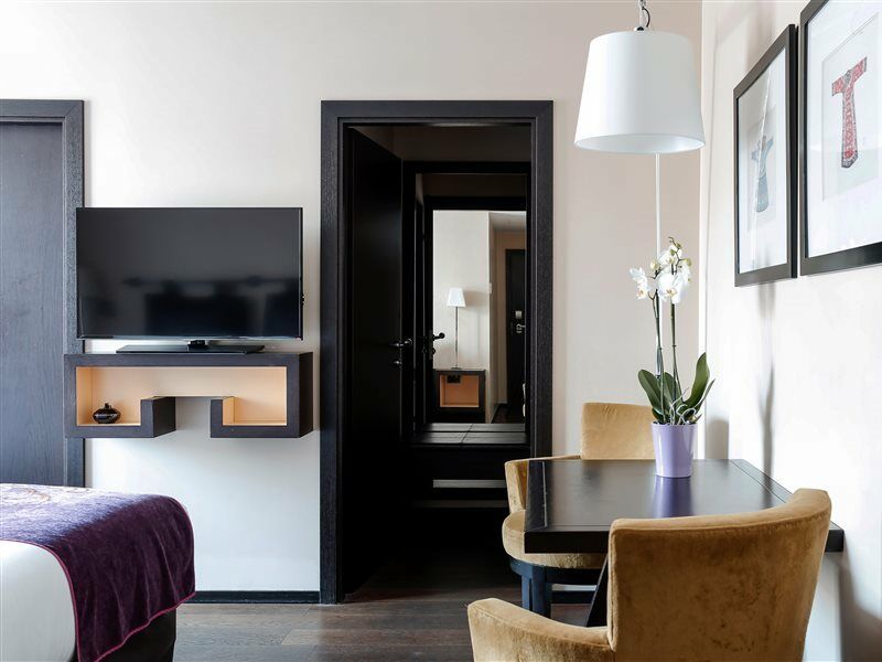 Eastwest Hotel By Malone Geneva Exterior photo