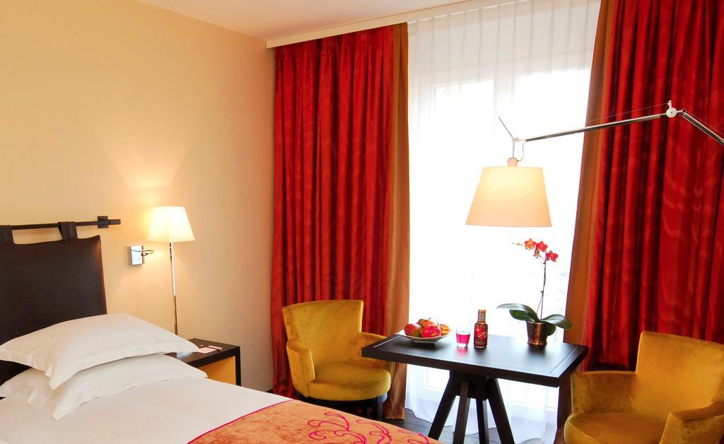 Eastwest Hotel By Malone Geneva Exterior photo